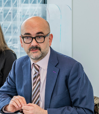 Déjeuner-débat avec M. Asif Khan, directeur de la Division des politiques et de la médiation du Département des affaires politiques et de la consolidation de la paix des Nations Unies.